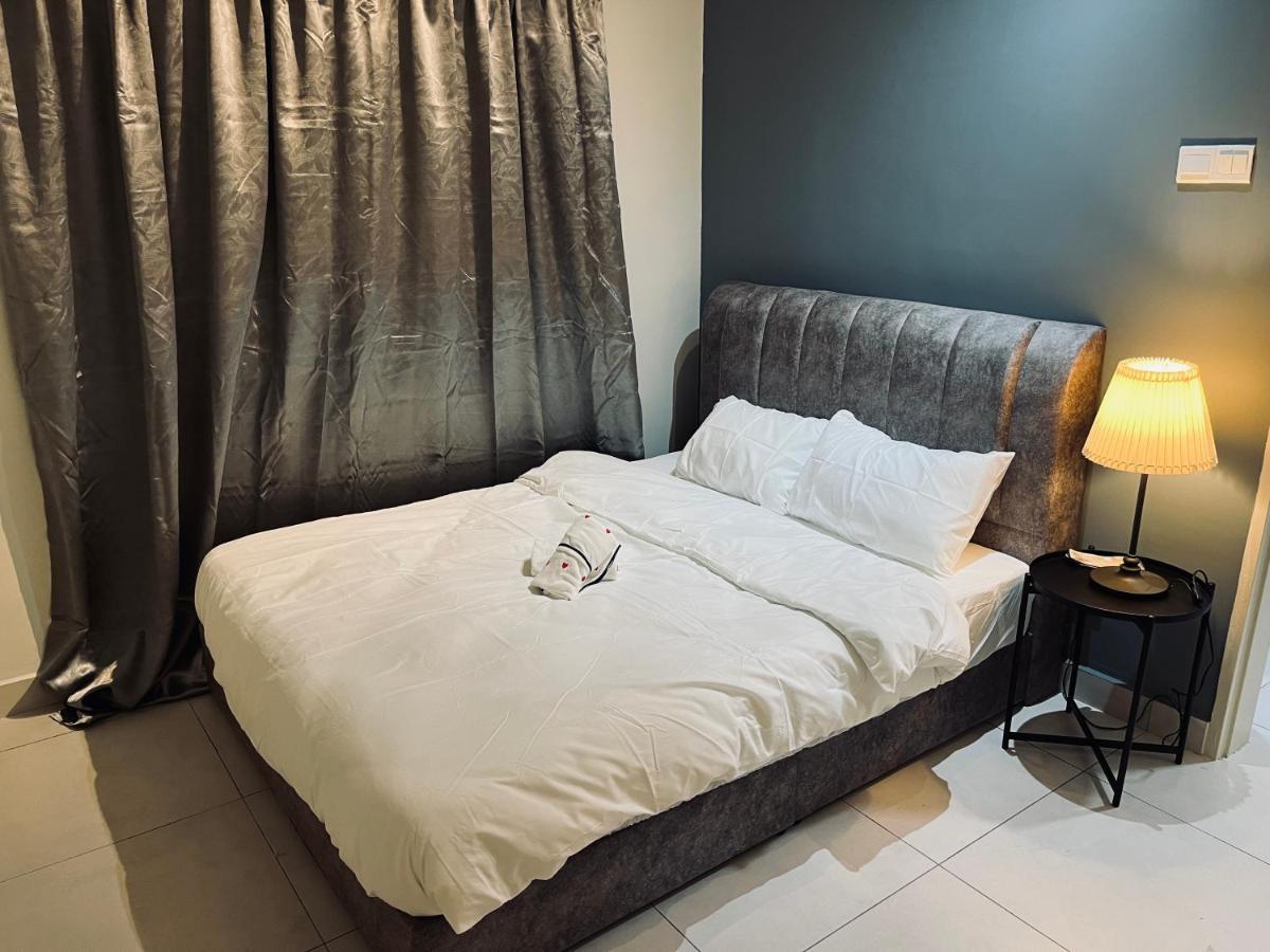 Maxim 2 Bedrooms Mrt Station Cheras Kuala Lumpur Homestay エクステリア 写真