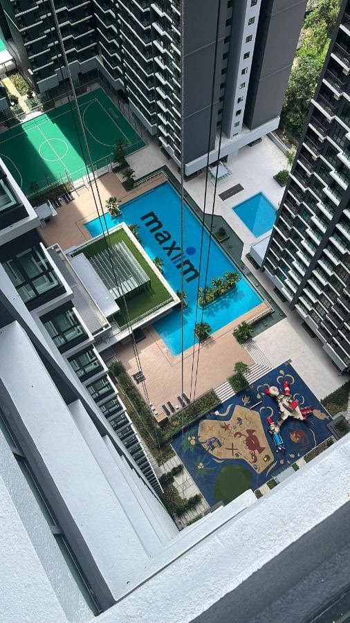 Maxim 2 Bedrooms Mrt Station Cheras Kuala Lumpur Homestay エクステリア 写真