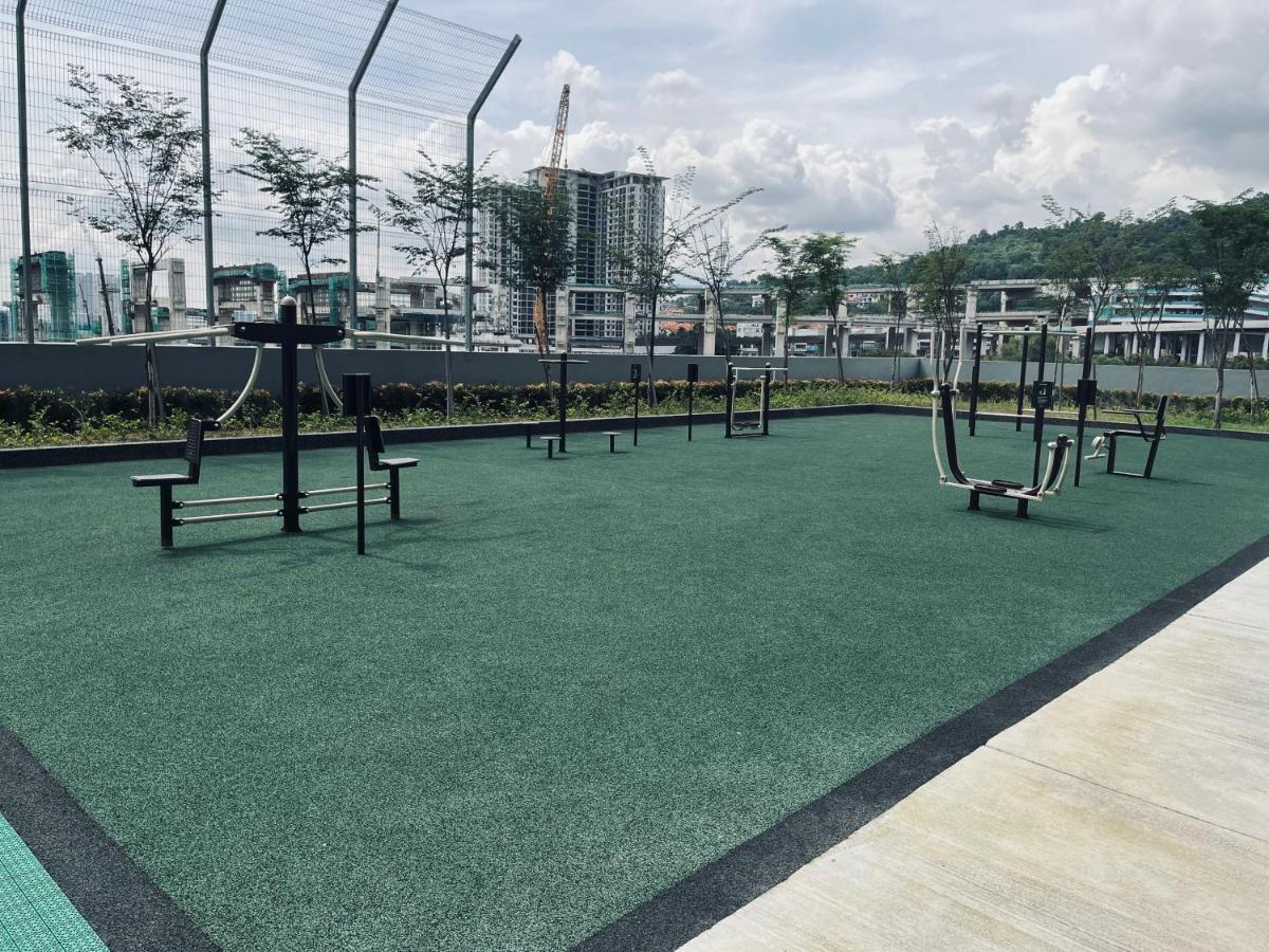 Maxim 2 Bedrooms Mrt Station Cheras Kuala Lumpur Homestay エクステリア 写真