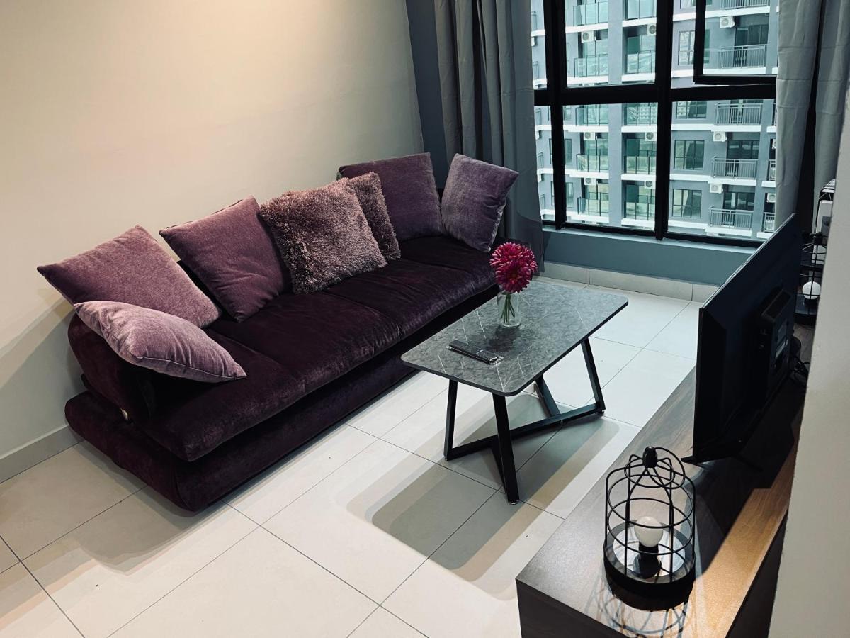 Maxim 2 Bedrooms Mrt Station Cheras Kuala Lumpur Homestay エクステリア 写真