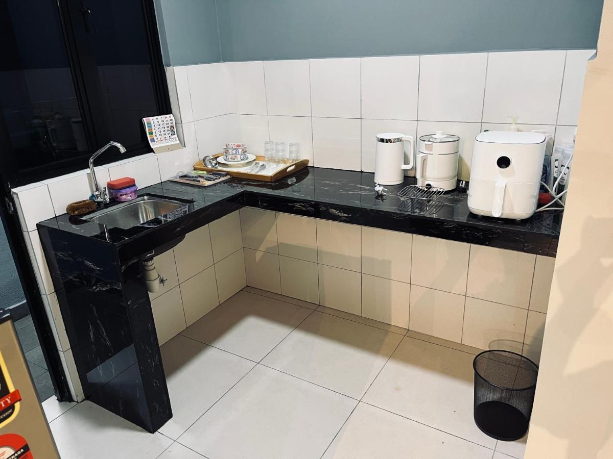 Maxim 2 Bedrooms Mrt Station Cheras Kuala Lumpur Homestay エクステリア 写真