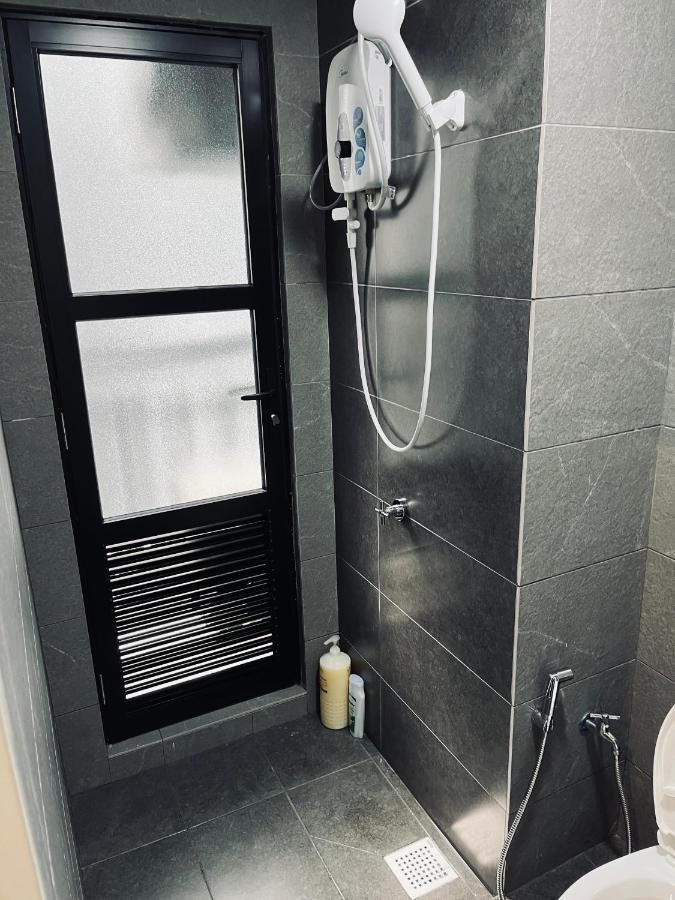 Maxim 2 Bedrooms Mrt Station Cheras Kuala Lumpur Homestay エクステリア 写真