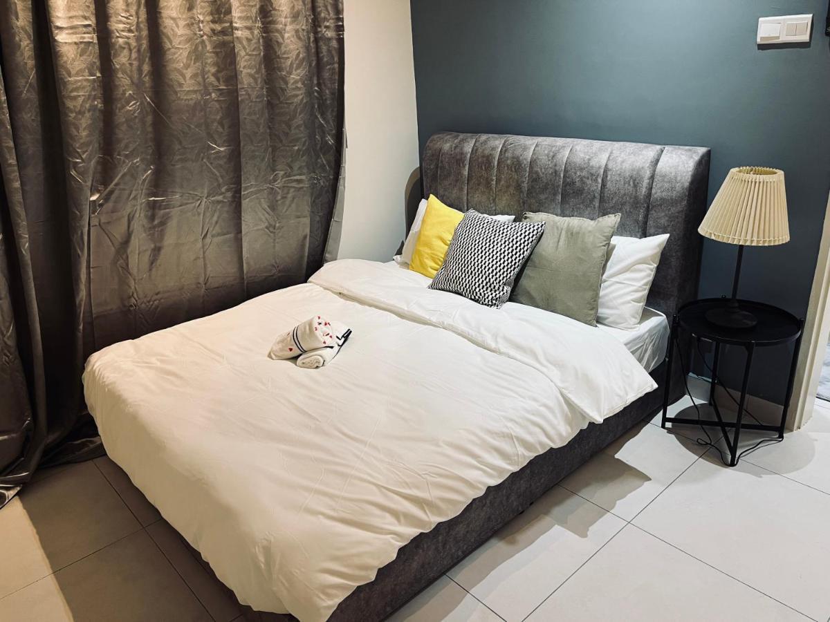 Maxim 2 Bedrooms Mrt Station Cheras Kuala Lumpur Homestay エクステリア 写真